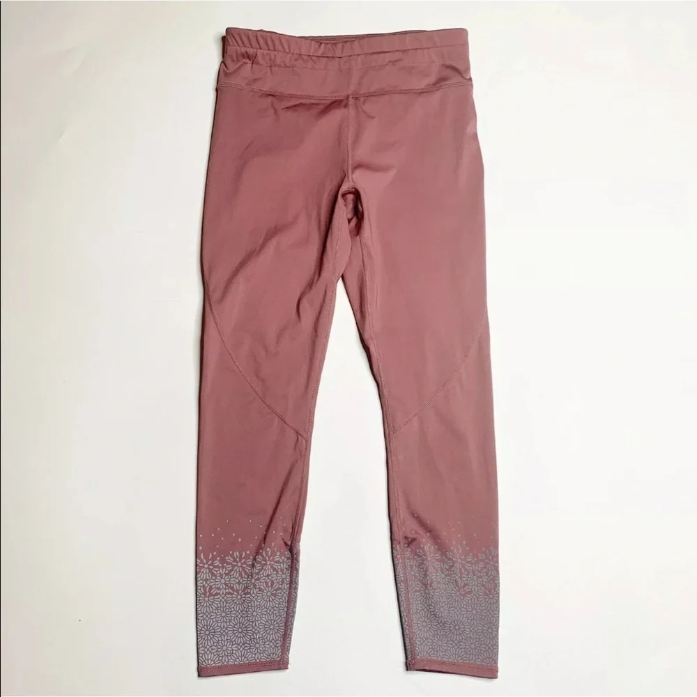 Fabletics Mid-Rise UltraCool Cropped Leggings S